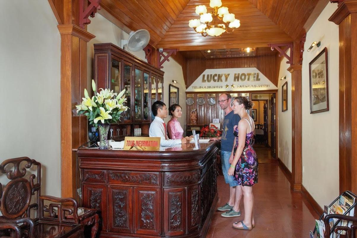 Lucky Central Hotel & Travel Hanoi Exteriör bild